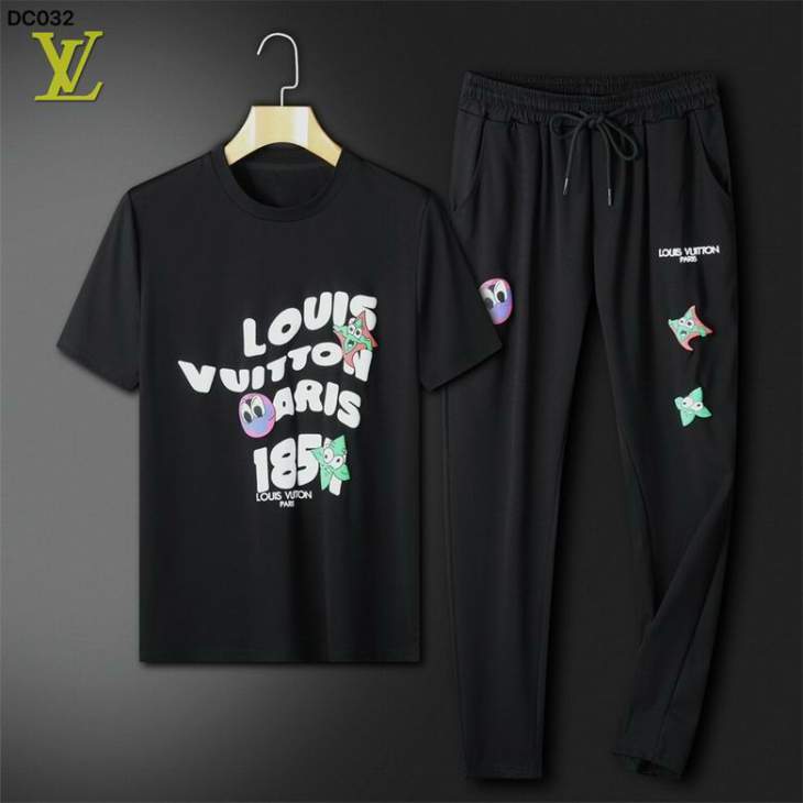 Picture of LV Shirt Pant Suits _SKULVM-4XL12yn14723432